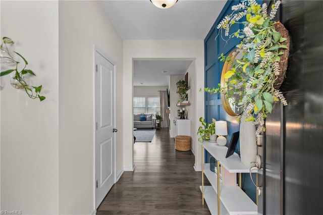 4020 Centerpiece Court, High Point, NC 27265