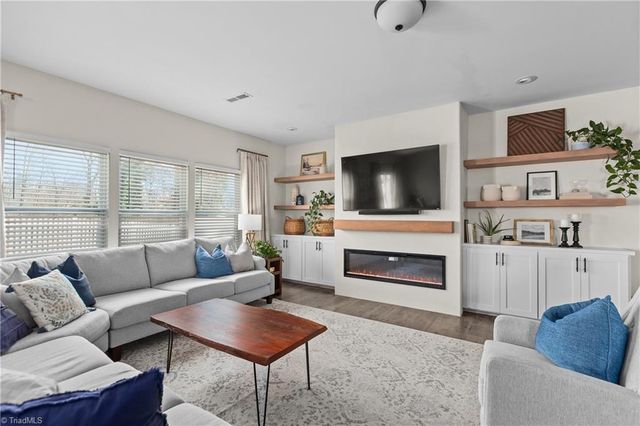 4020 Centerpiece Court, High Point, NC 27265