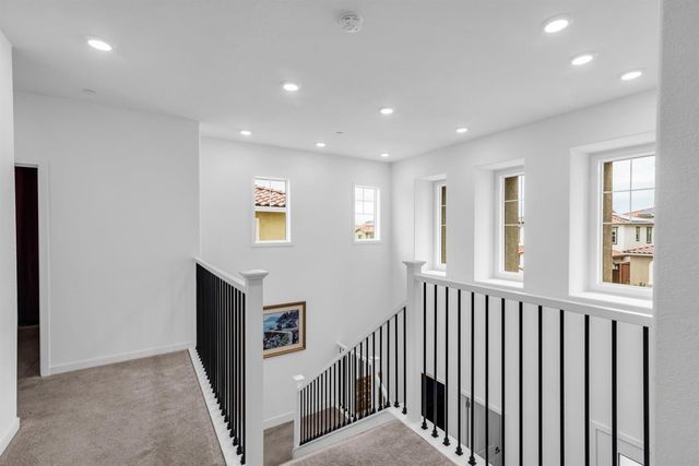 4643 Flagstaff Dr, Folsom, CA 95630