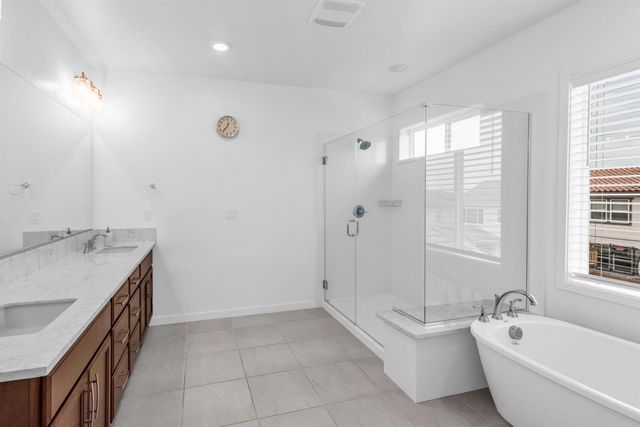 4643 Flagstaff Dr, Folsom, CA 95630