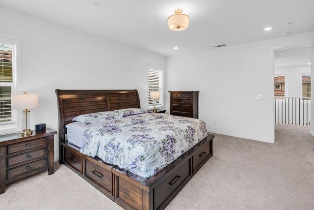 4643 Flagstaff Dr, Folsom, CA 95630