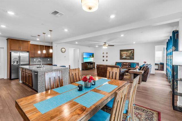 4643 Flagstaff Dr, Folsom, CA 95630