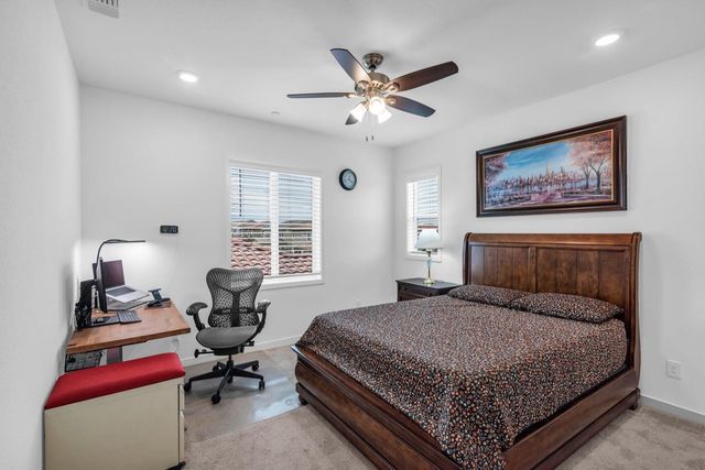 4643 Flagstaff Dr, Folsom, CA 95630