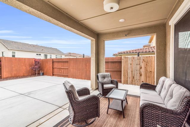 4643 Flagstaff Dr, Folsom, CA 95630