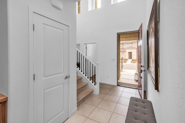 4643 Flagstaff Dr, Folsom, CA 95630