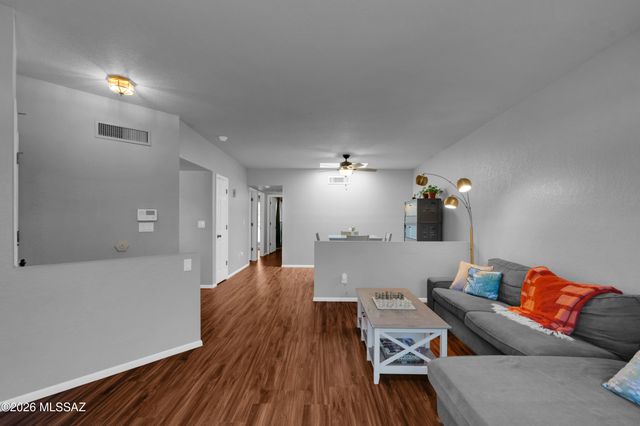 2504 N Ironwood Ridge Drive, Tucson, AZ 85745