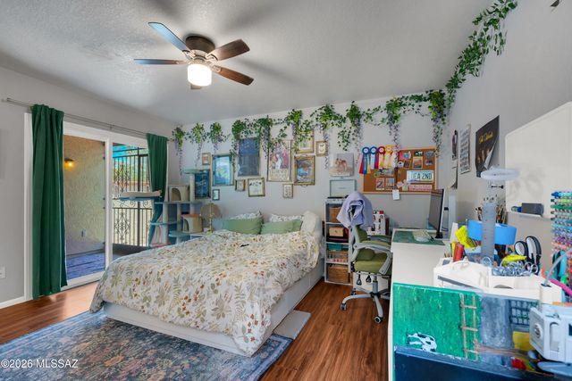 2504 N Ironwood Ridge Drive, Tucson, AZ 85745
