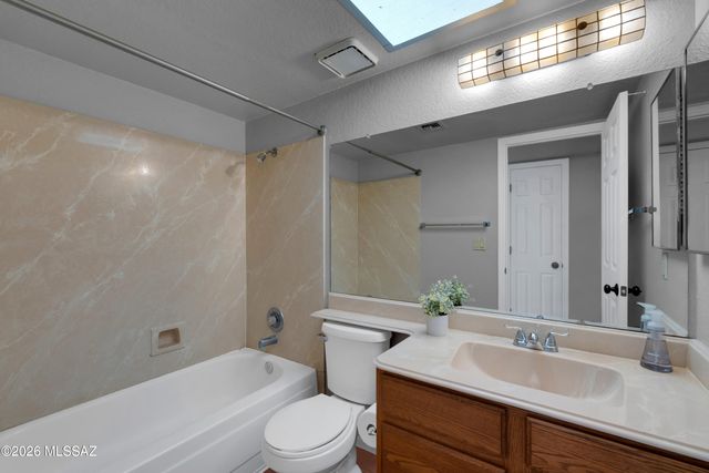 2504 N Ironwood Ridge Drive, Tucson, AZ 85745