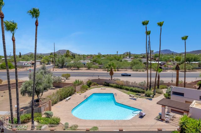 2504 N Ironwood Ridge Drive, Tucson, AZ 85745