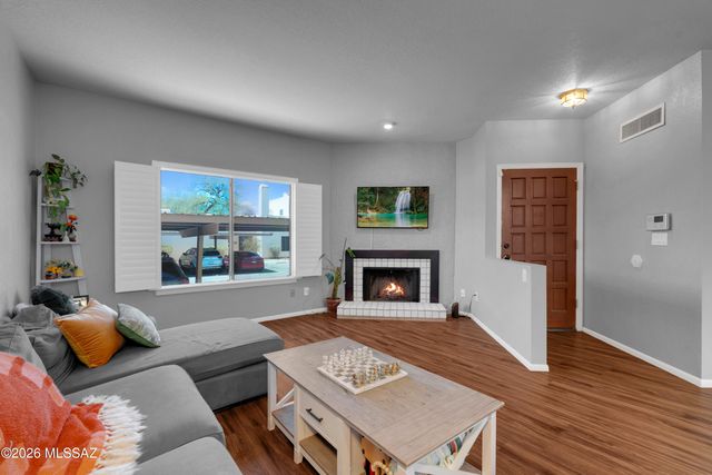 2504 N Ironwood Ridge Drive, Tucson, AZ 85745