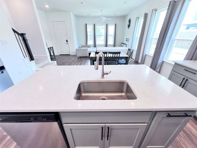 3211 Midnight Drive, Sachse, TX 75048