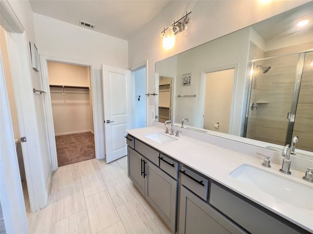 3211 Midnight Drive, Sachse, TX 75048