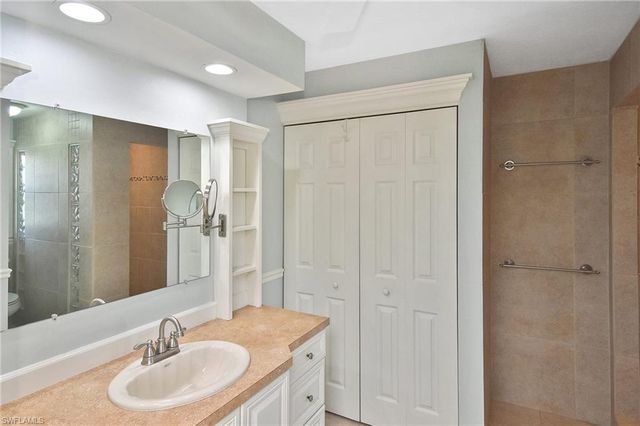 1306 Shelby PKWY, Cape Coral, FL 33904