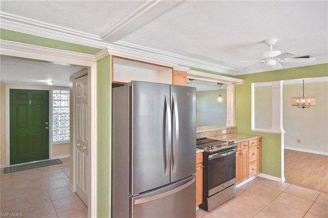 1306 Shelby PKWY, Cape Coral, FL 33904