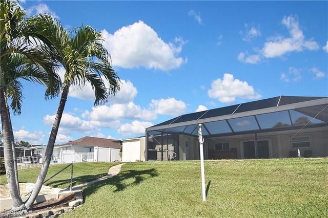 1306 Shelby PKWY, Cape Coral, FL 33904