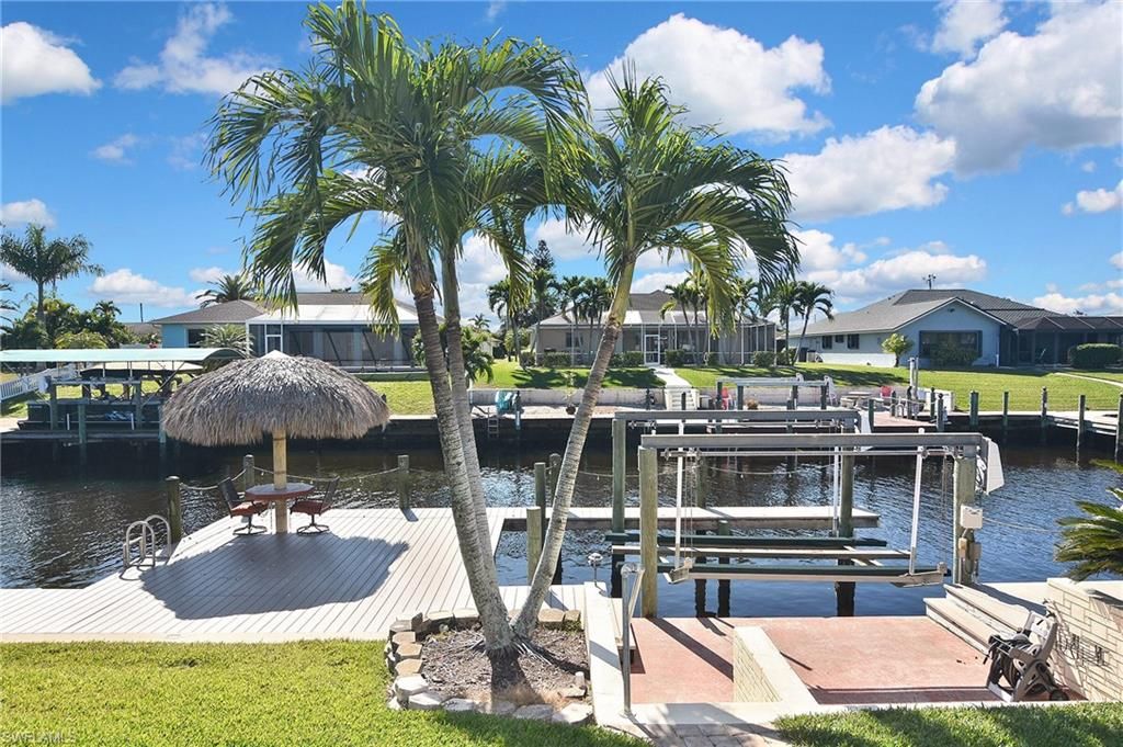 1306 Shelby PKWY, Cape Coral, FL 33904