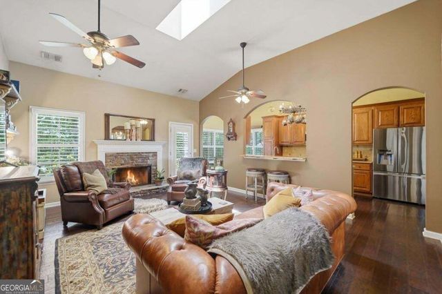 2085 Habersham Marina Road, Cumming, GA 30041