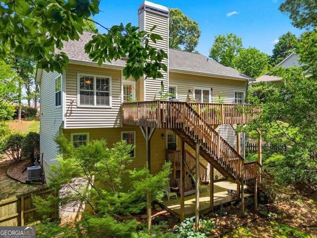 2085 Habersham Marina Road, Cumming, GA 30041