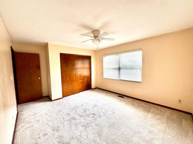 7456 Gardenview Place, Dublin, OH 43016