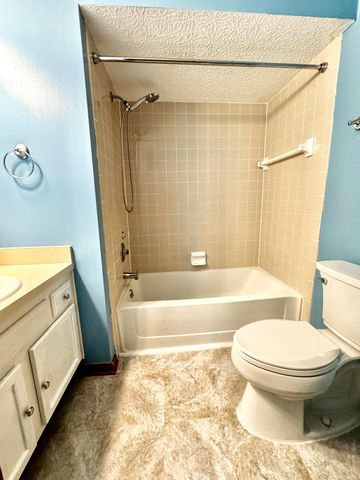 7456 Gardenview Place, Dublin, OH 43016