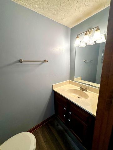 7456 Gardenview Place, Dublin, OH 43016