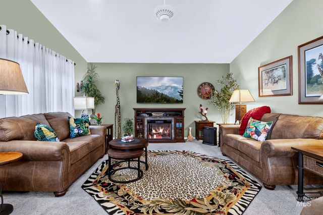 11168 W Bodie River Loop, Nampa, ID 83686
