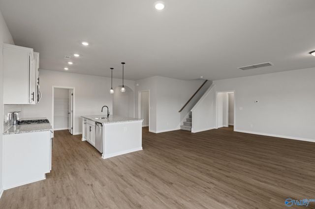 141 Balboa Road, Meridianville, AL 35759