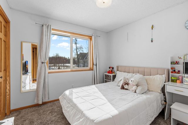 144 Century Trail, Lino Lakes, MN 55014