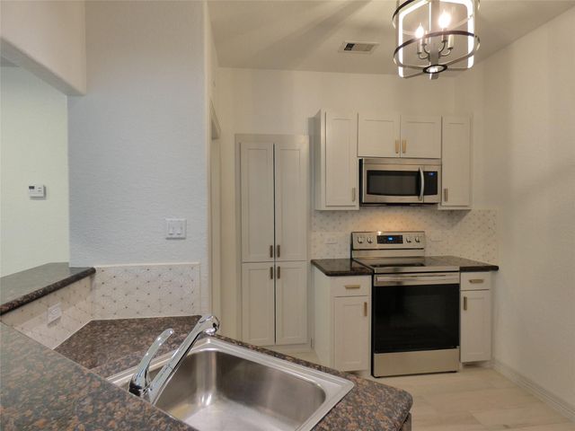 4832 Fm 2218 Road B, Rosenberg, TX 77469