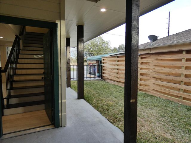 4832 Fm 2218 Road B, Rosenberg, TX 77469