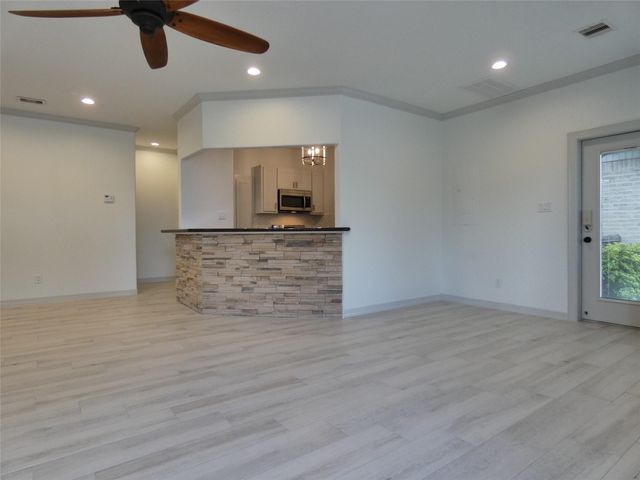 4832 Fm 2218 Road B, Rosenberg, TX 77469