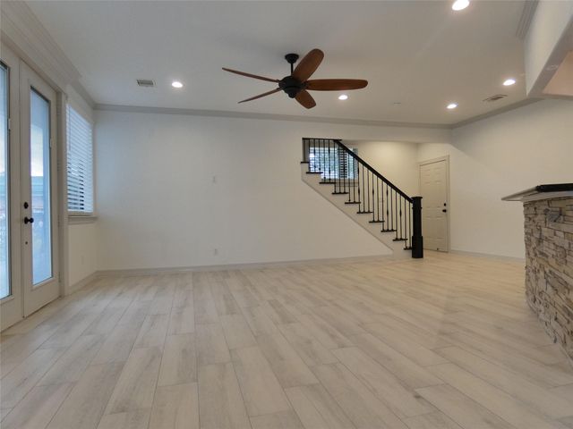 4832 Fm 2218 Road B, Rosenberg, TX 77469