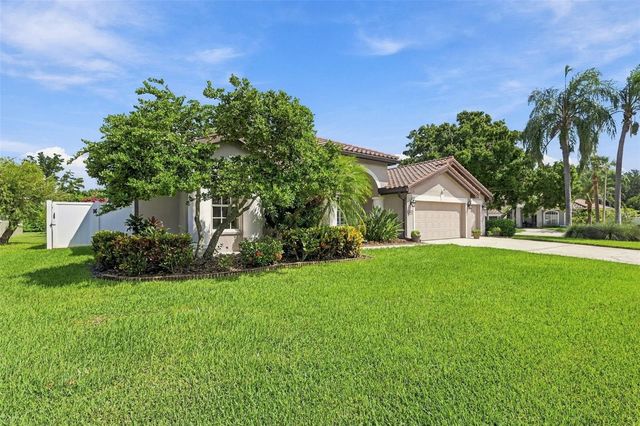 2966 HILLCREEK CIRCLE S, Clearwater, FL 33759
