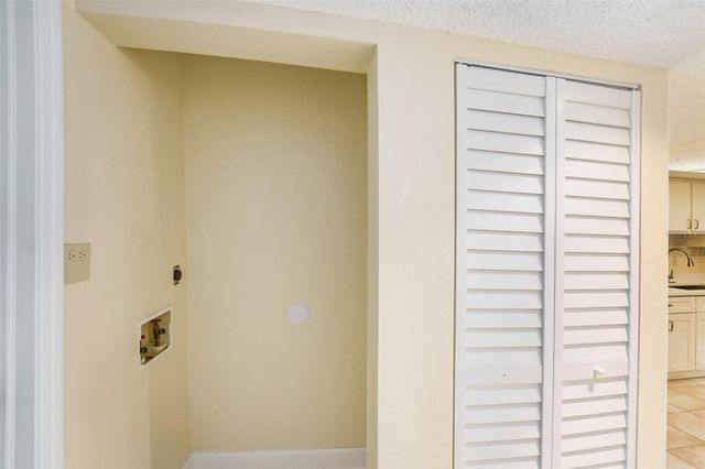 11505 7TH WAY N 2303, St Petersburg, FL 33716