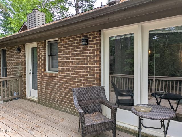 200 W Woodcroft 52 B, Durham, NC 27713