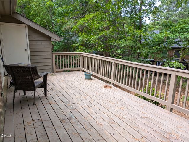 200 W Woodcroft 52 B, Durham, NC 27713