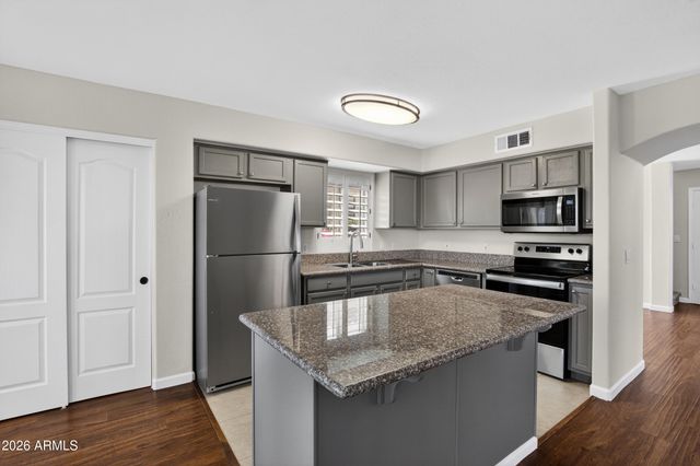 17417 N 16TH Place, Phoenix, AZ 85022