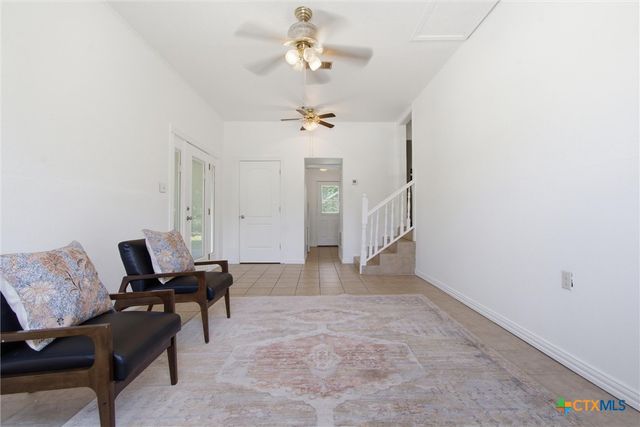 901 Barbara Drive, San Marcos, TX 78666
