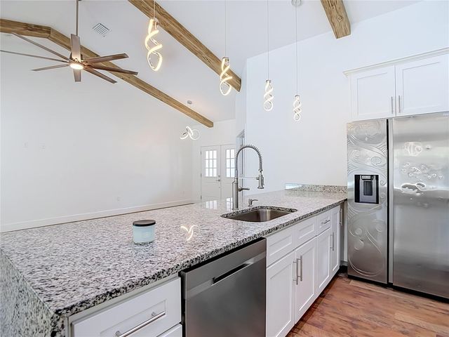 15032 HUMMINGBIRD ROAD, Weeki Wachee, FL 34614