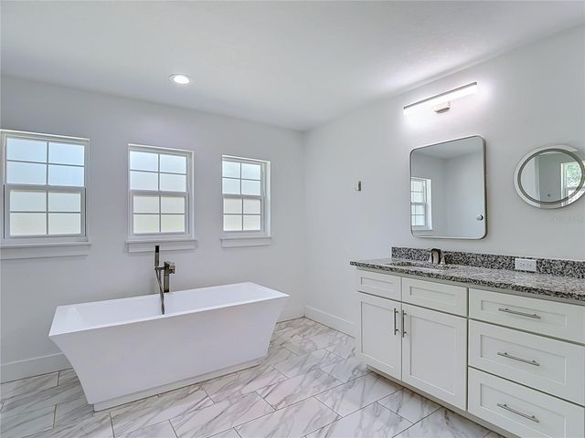 15032 HUMMINGBIRD ROAD, Weeki Wachee, FL 34614