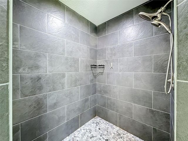 15032 HUMMINGBIRD ROAD, Weeki Wachee, FL 34614