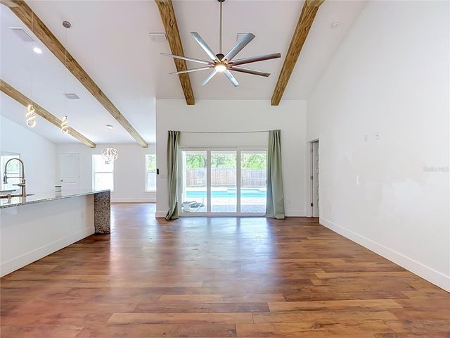 15032 HUMMINGBIRD ROAD, Weeki Wachee, FL 34614