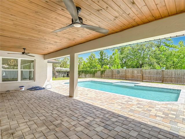 15032 HUMMINGBIRD ROAD, Weeki Wachee, FL 34614