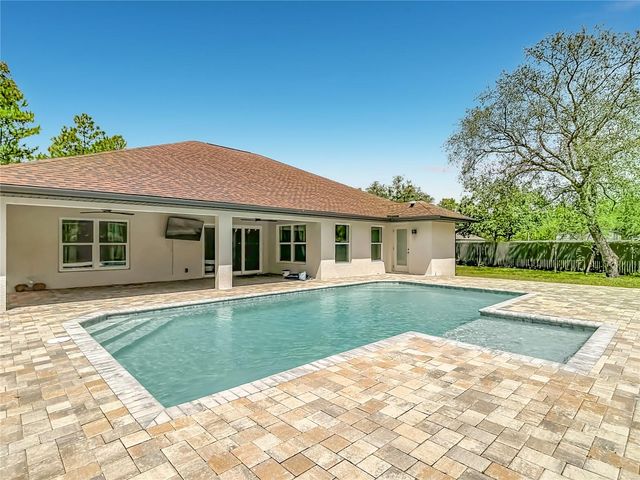 15032 HUMMINGBIRD ROAD, Weeki Wachee, FL 34614