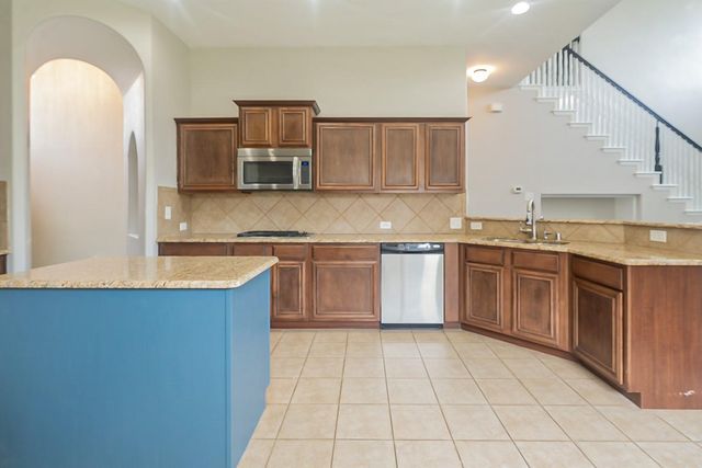 4433 Paula Ridge Court, Fort Worth, TX 76137