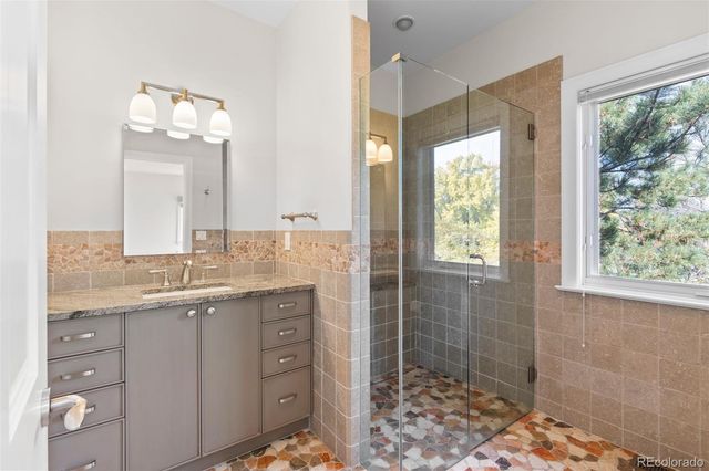 2450 E Alameda Avenue 4, Denver, CO 80209