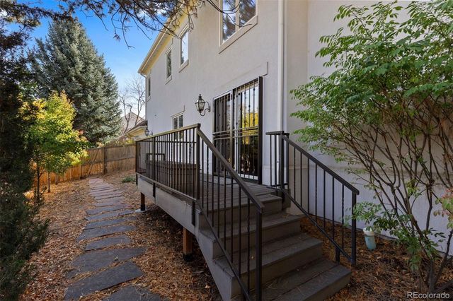 2450 E Alameda Avenue 4, Denver, CO 80209