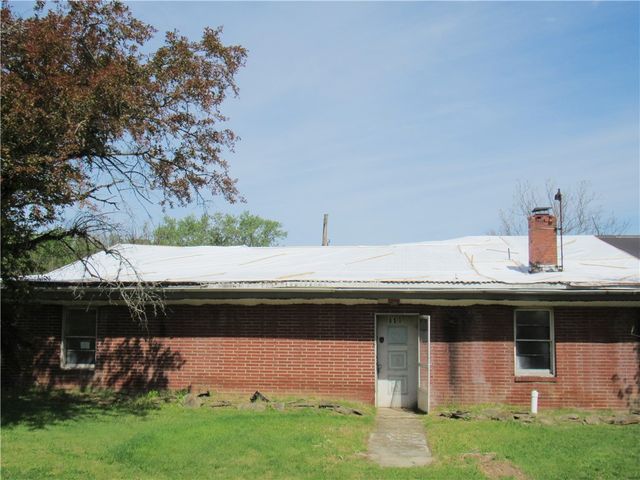 810 Newingham Lane, Arona Boro, PA 15617
