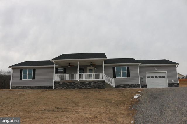 10 EARHART CT, Petersburg, WV 26847