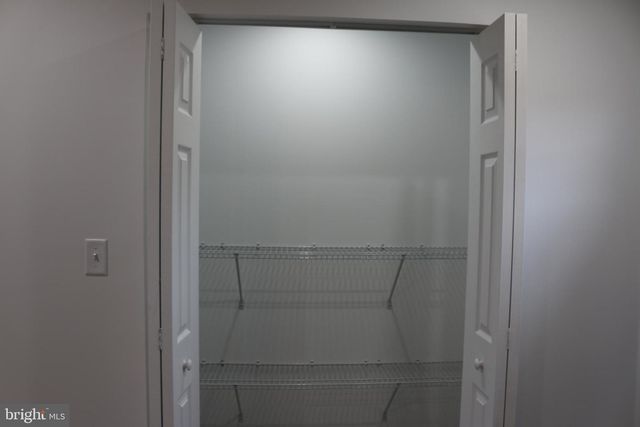 10 EARHART CT, Petersburg, WV 26847